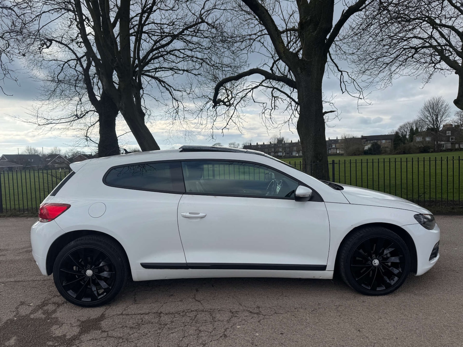 Used Volkswagen Scirocco 2009 for sale - 77669295: Photo 17