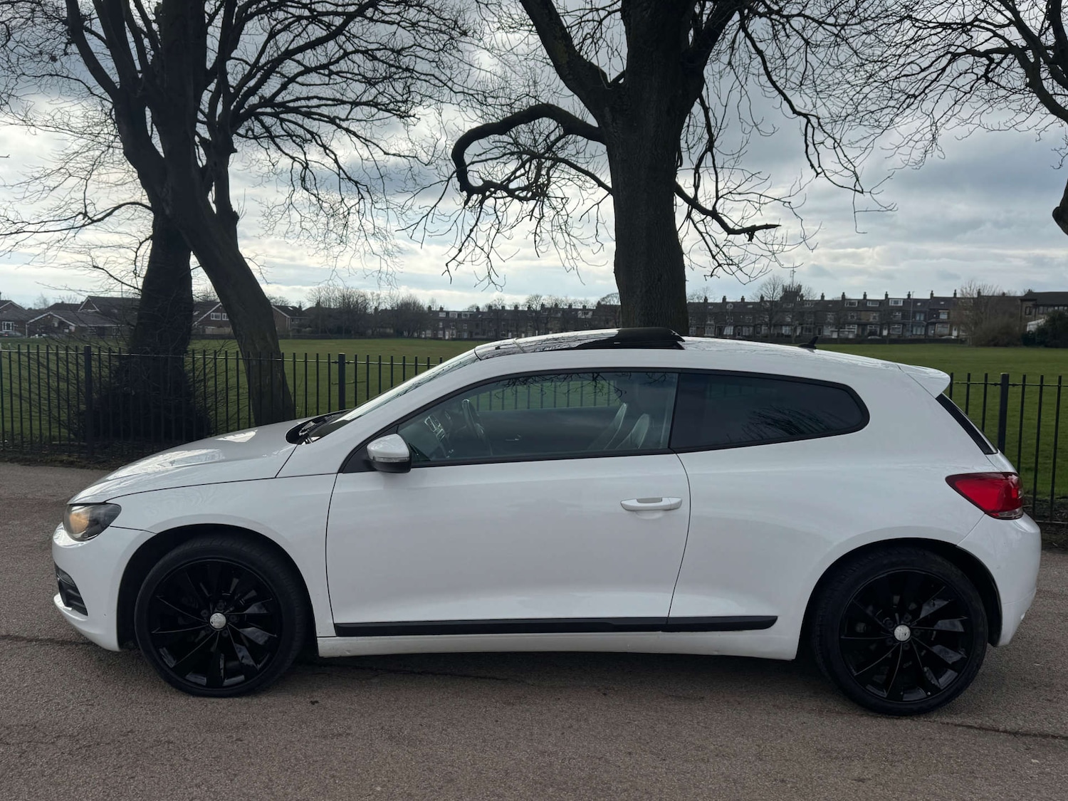 Used Volkswagen Scirocco 2009 for sale - 77669295: Photo 19