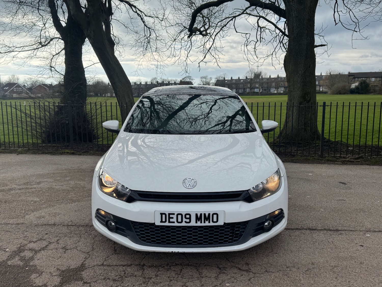 Used Volkswagen Scirocco 2009 for sale - 77669295: Photo 2