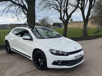 Used Volkswagen Scirocco 2009 for sale - 77669295: Photo