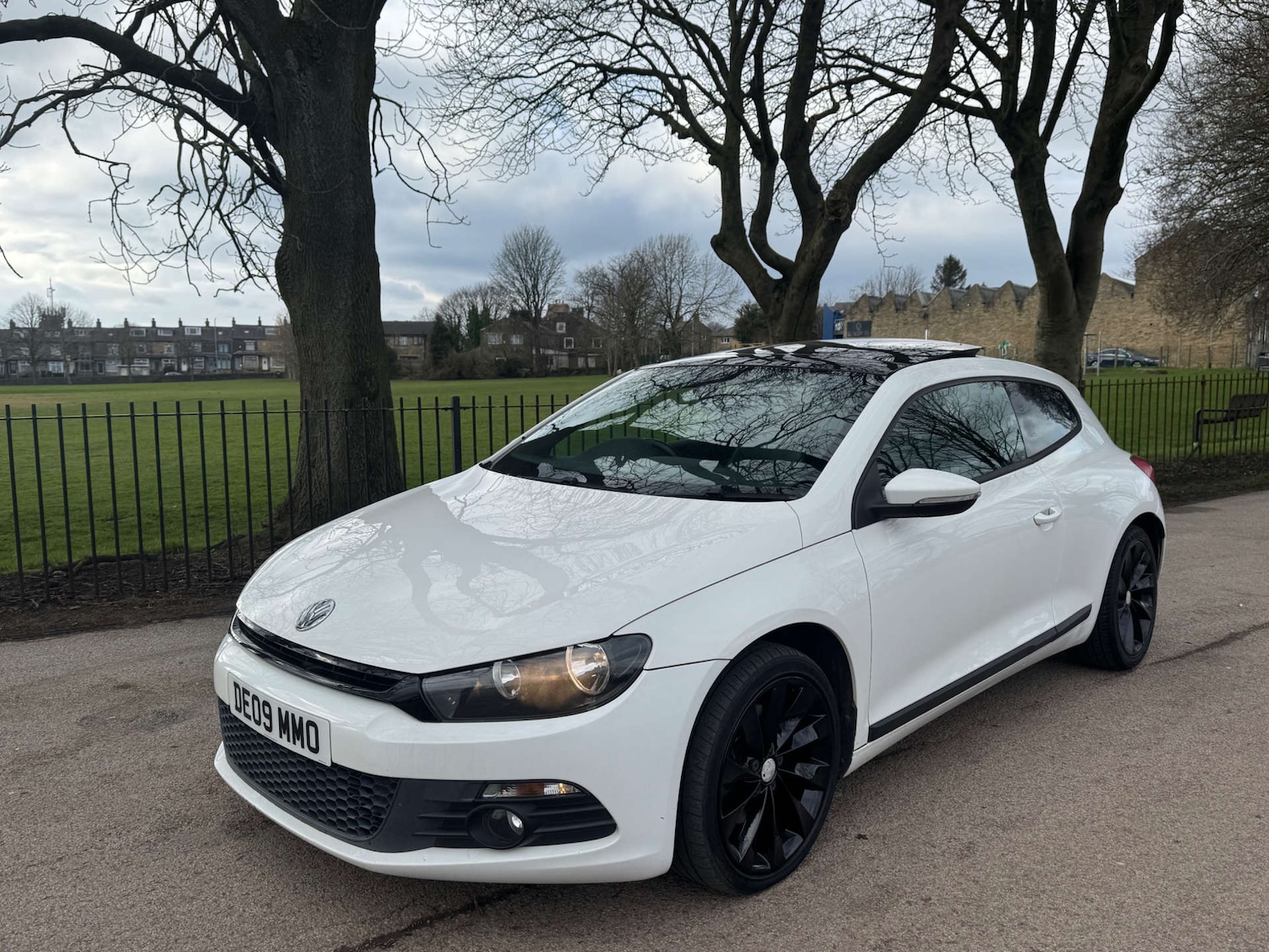 Used Volkswagen Scirocco 2009 for sale - 77669295: Photo 9