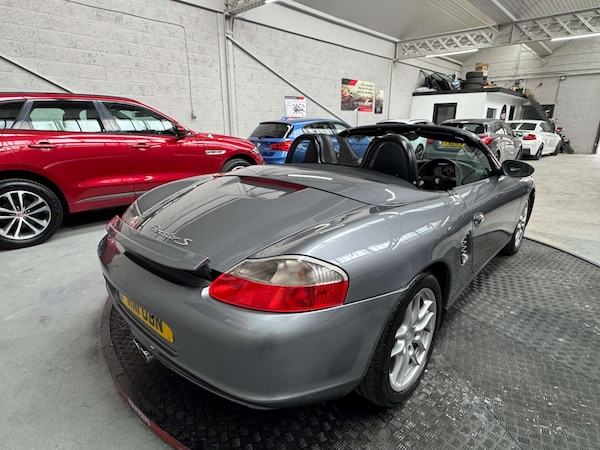 Used Porsche Boxster 2004 for sale - 75677428: Photo 37