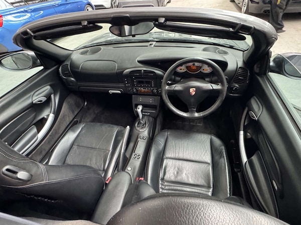 Used Porsche Boxster 2004 for sale - 75677428: Photo 38
