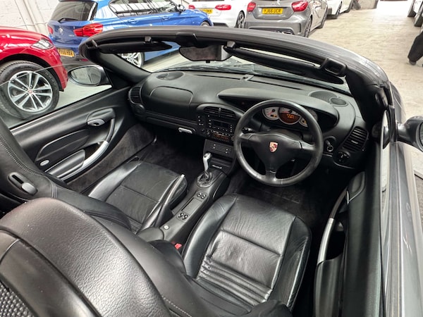 Used Porsche Boxster 2004 for sale - 75677428: Photo 39