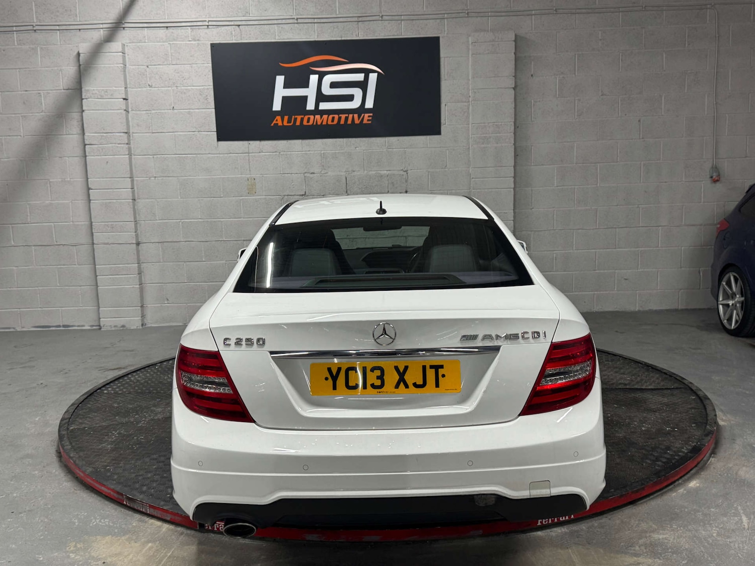 Used Mercedes-Benz C Class 2013 for sale - 76278299: Photo 11