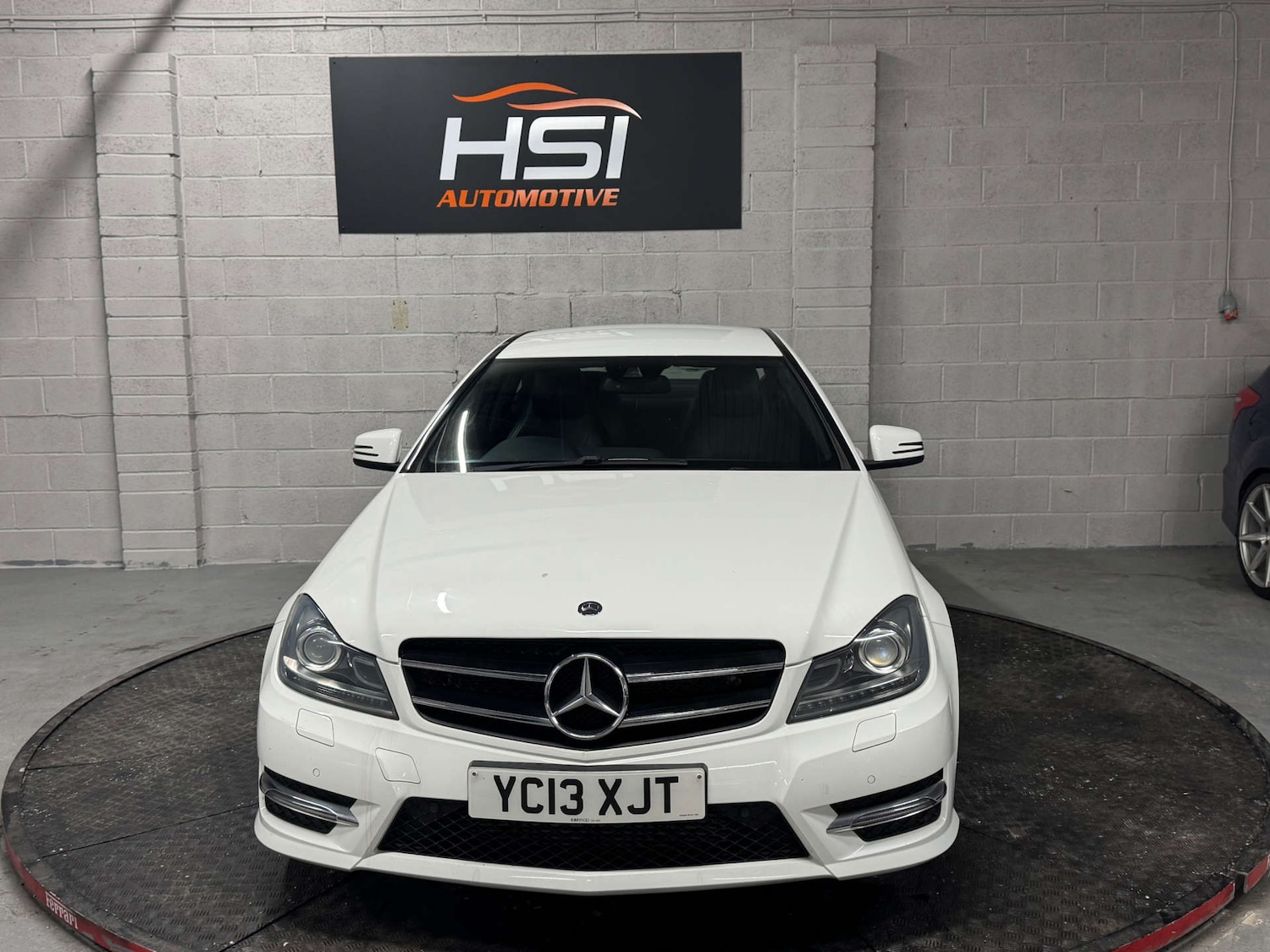 Used Mercedes-Benz C Class 2013 for sale - 76278299: Photo 14