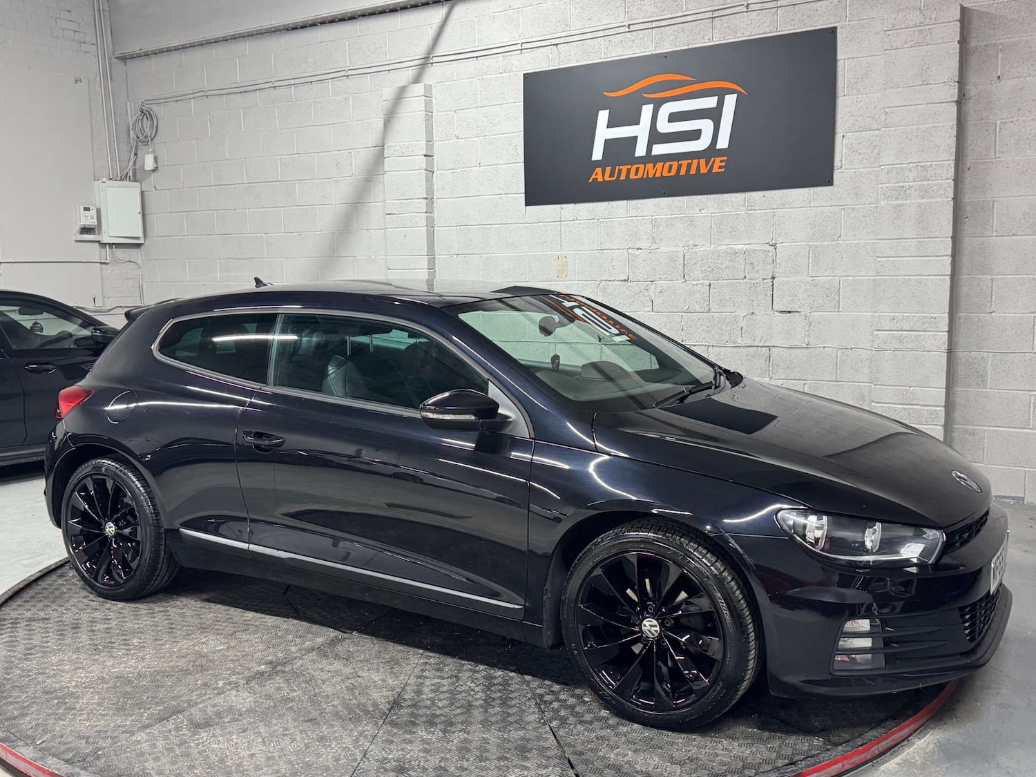 Used Volkswagen Scirocco 2015 for sale - 76656462: Photo 4