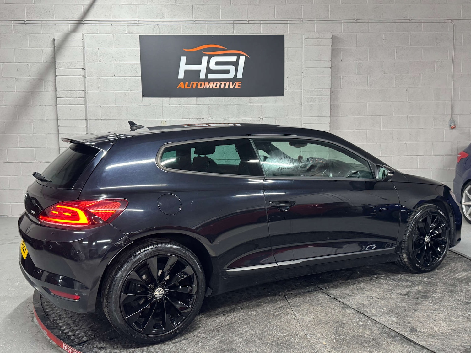 Used Volkswagen Scirocco 2015 for sale - 76656462: Photo 5