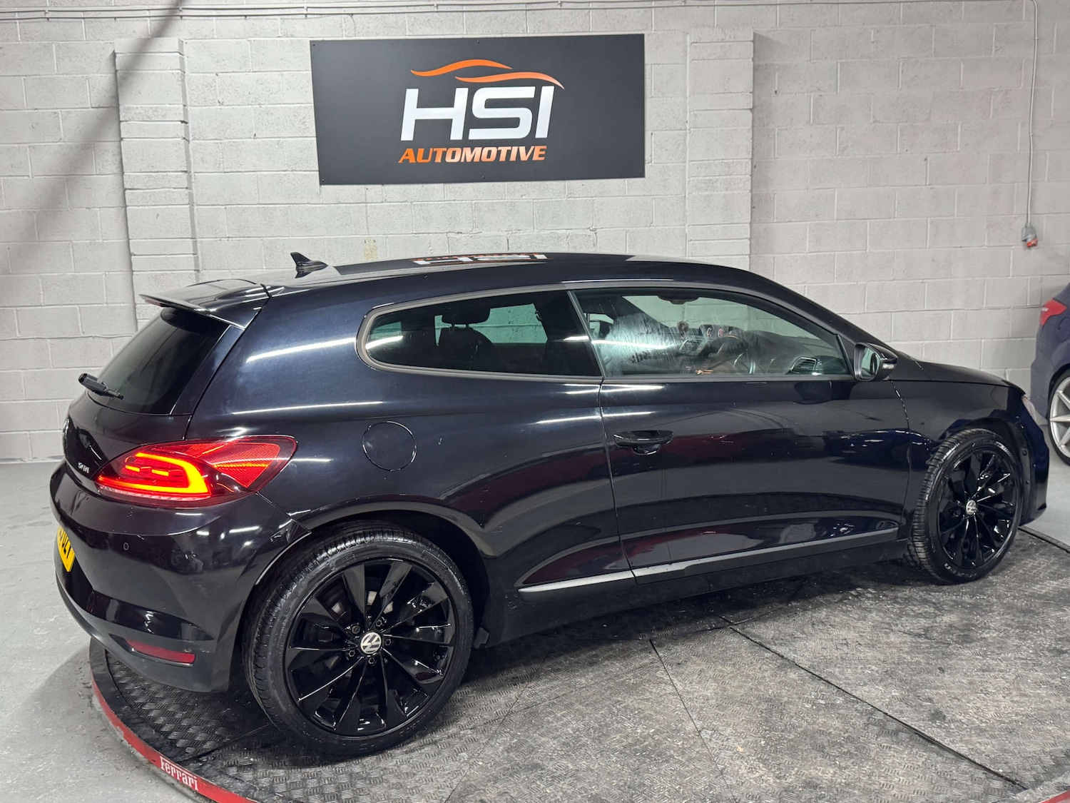 Used Volkswagen Scirocco 2015 for sale - 76656462: Photo 6