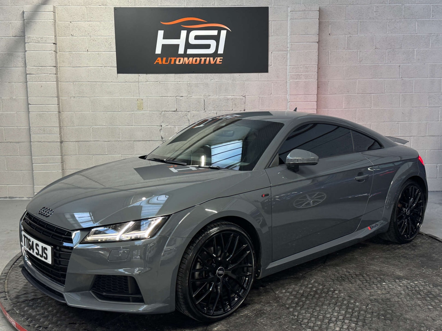 Used Audi TT 2015 for sale - 76447056: Photo 3
