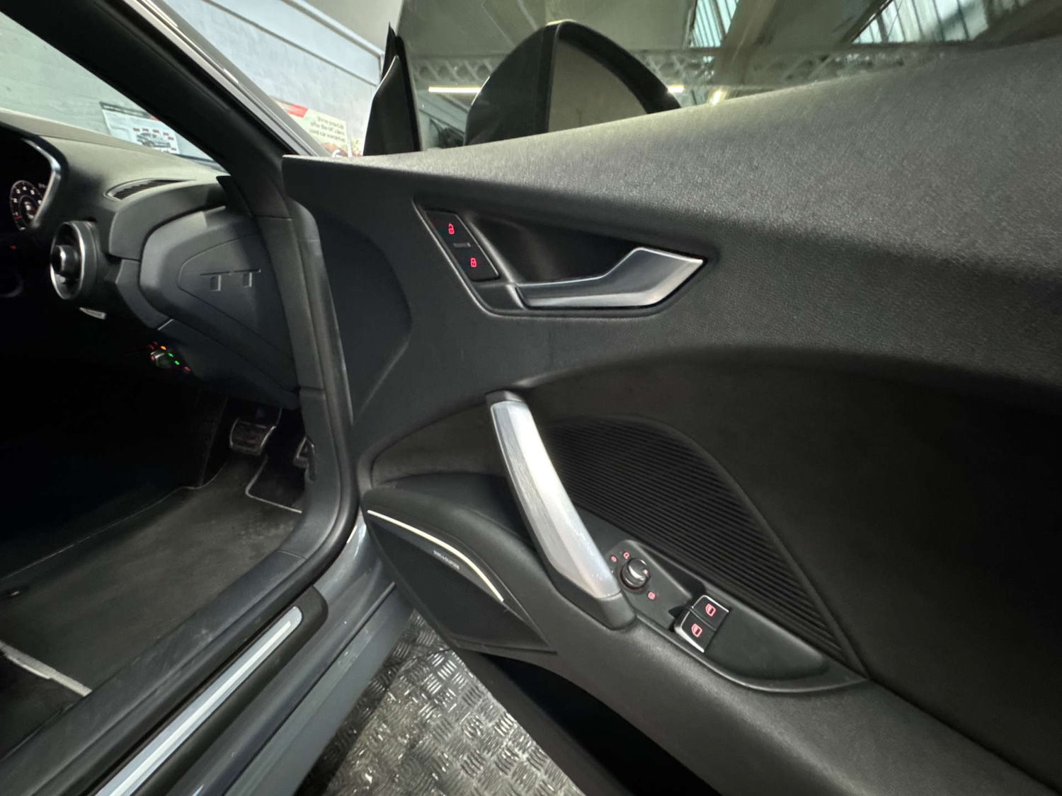 Used Audi TT 2015 for sale - 76447056: Photo 43