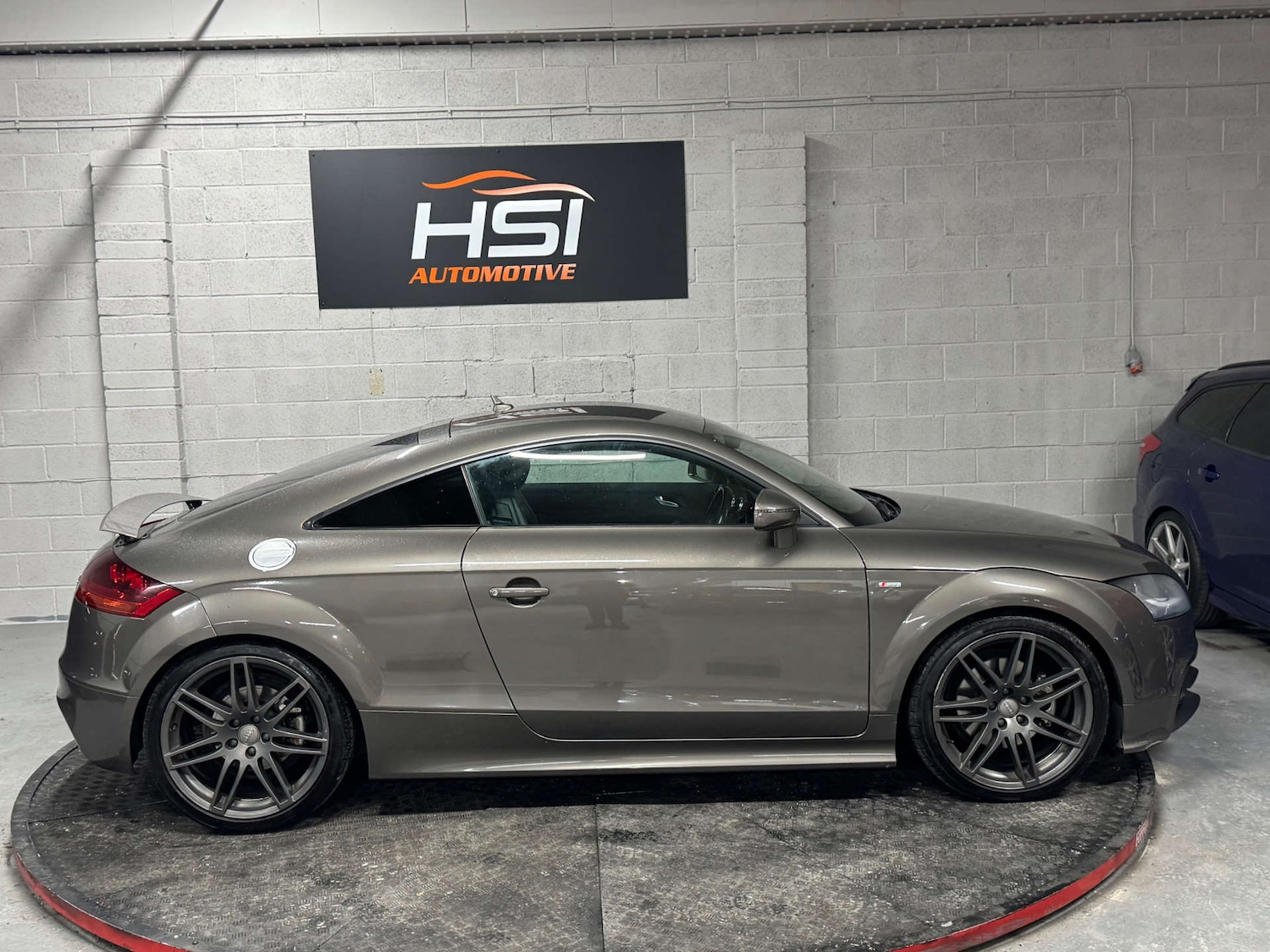 Used Audi TT 2012 for sale - 76690719: Photo 4