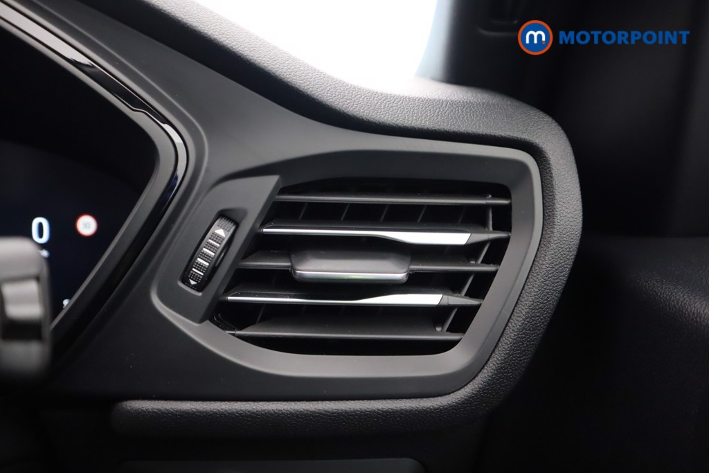 Used Ford Kuga 2024 for sale - 76819440: Photo 19