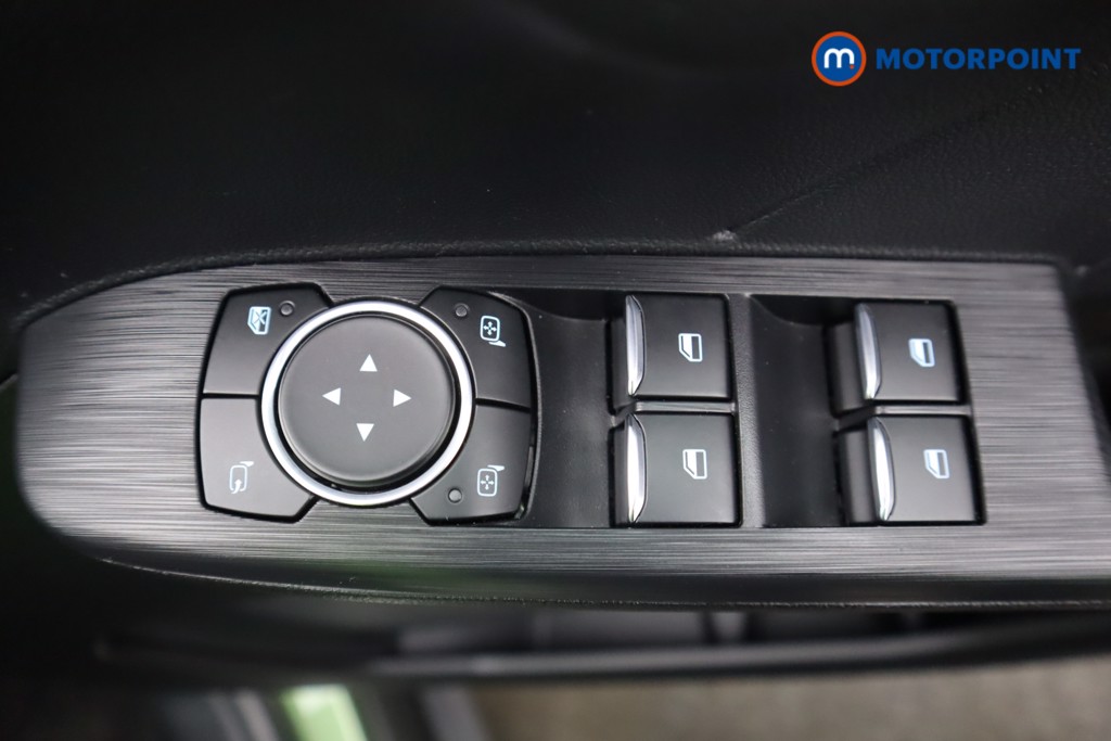 Used Ford Kuga 2024 for sale - 76819440: Photo 31