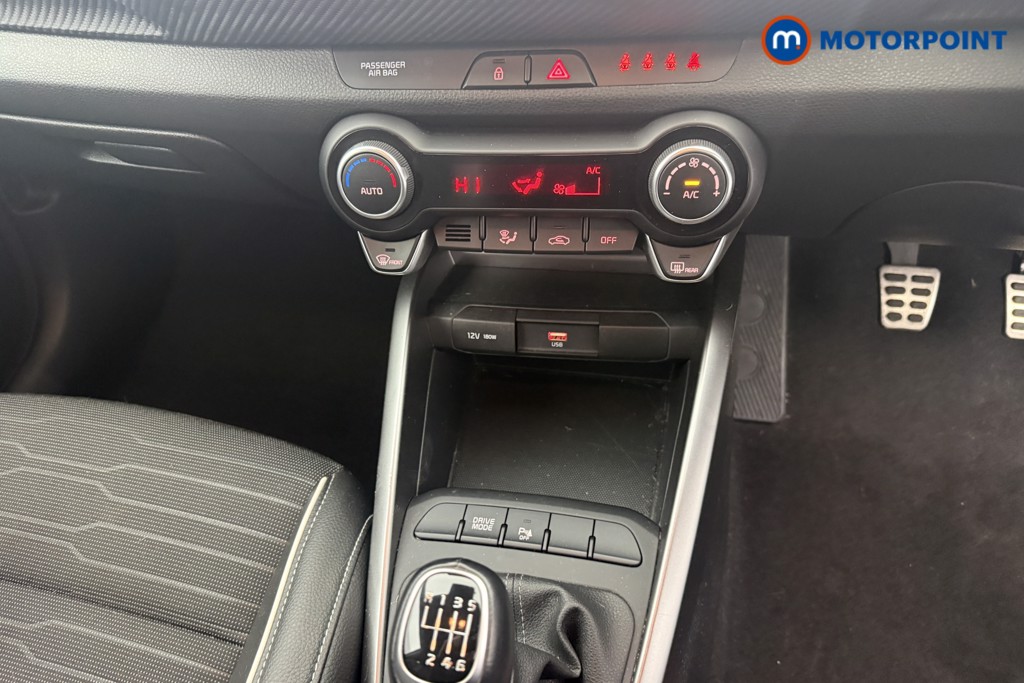 Used Kia Stonic 2023 for sale - 77604318: Photo 24