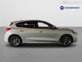 Used Ford Focus 2021 for sale - 78904153: Photo