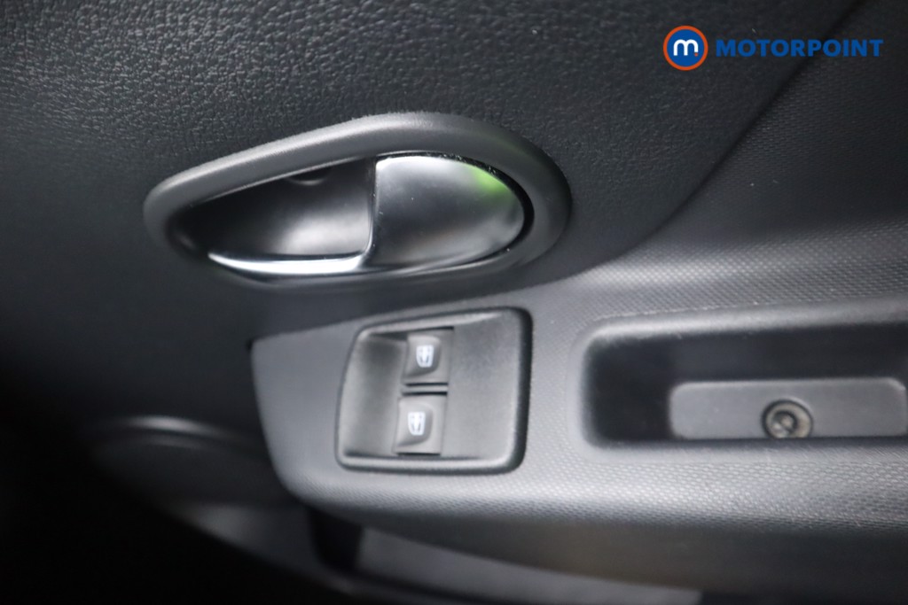 Used Dacia Sandero Stepway 2019 for sale - 76117969: Photo 15