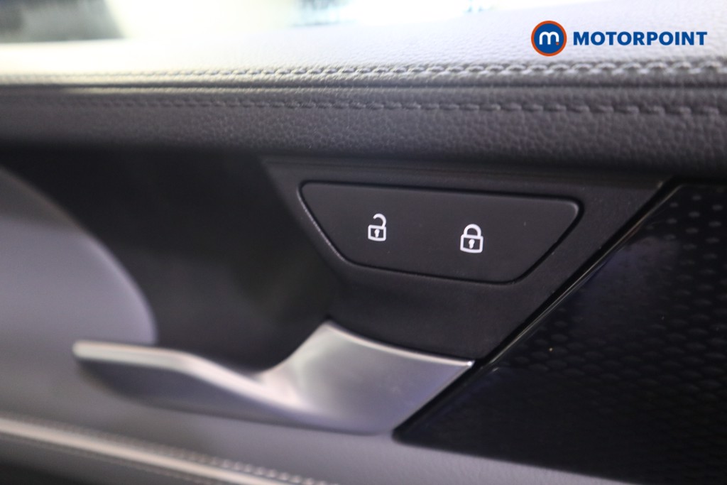 Used Volkswagen Passat 2025 for sale - 76394303: Photo 18