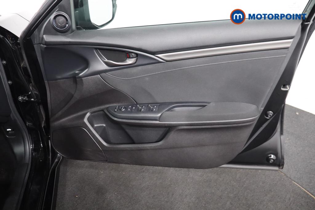 Used Honda Civic 2021 for sale - 76162352: Photo 24