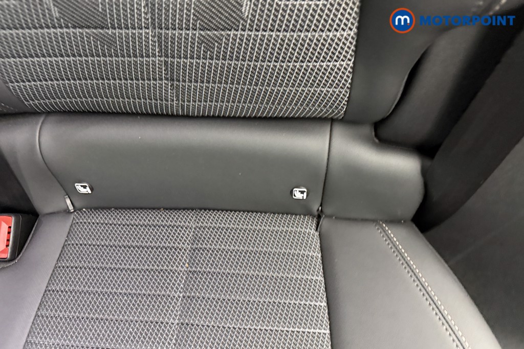 Used Peugeot 3008 2024 for sale - 76141104: Photo 31
