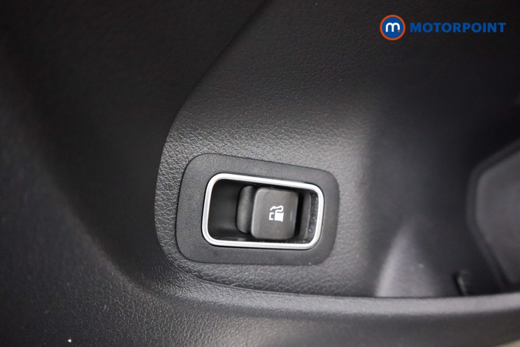 Used Mercedes-Benz CLA 2023 for sale - 76672958: Photo 21