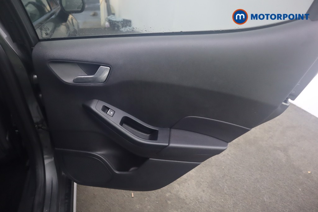 Used Ford Fiesta 2019 for sale - 76557704: Photo 18