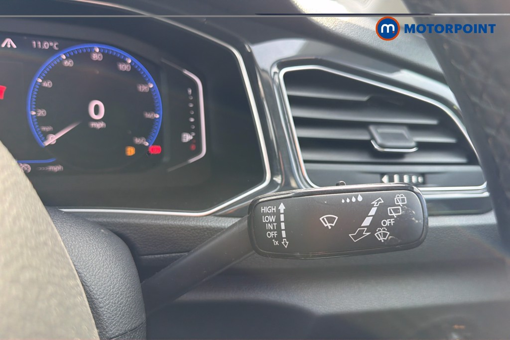 Used Volkswagen T-Roc 2018 for sale - 78043011: Photo 15