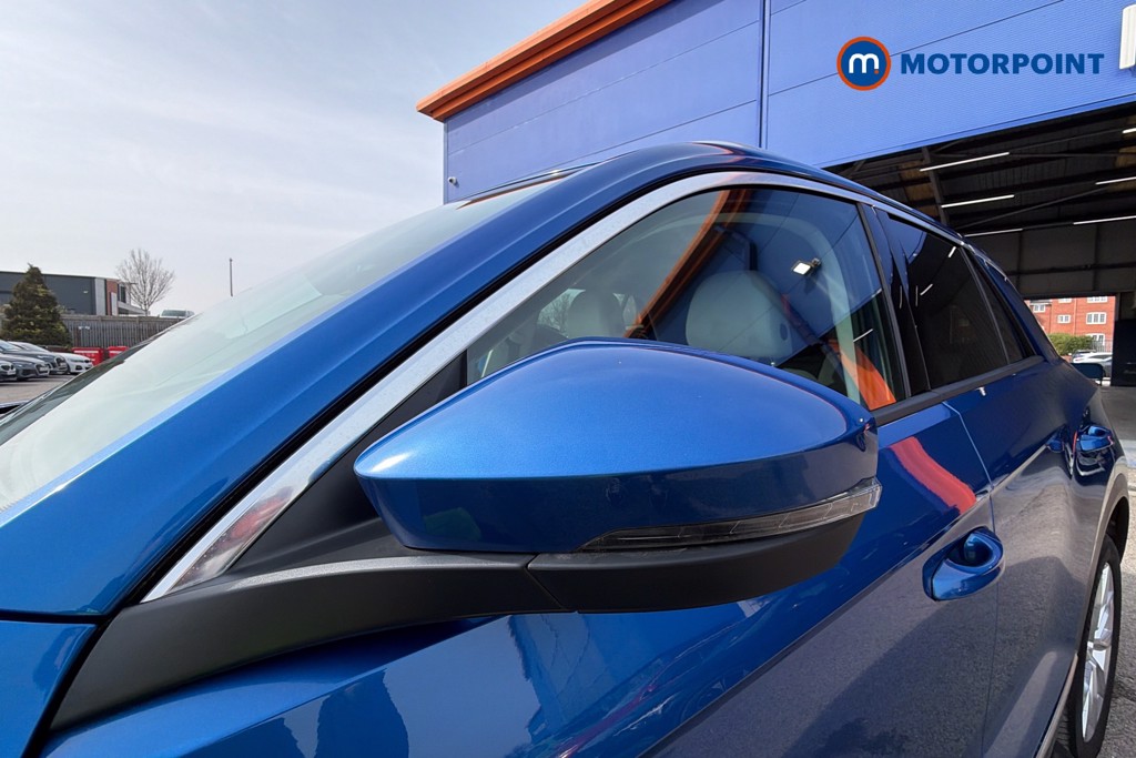 Used Volkswagen T-Roc 2018 for sale - 78043011: Photo 37