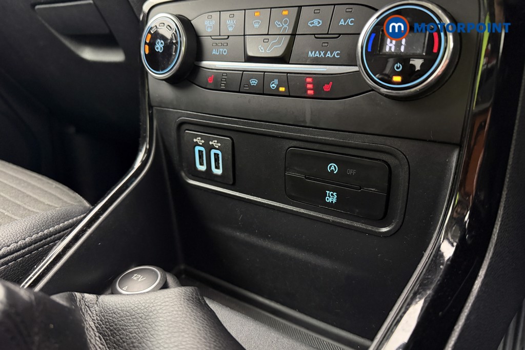 Used Ford Ecosport 2019 for sale - 77650704: Photo 19