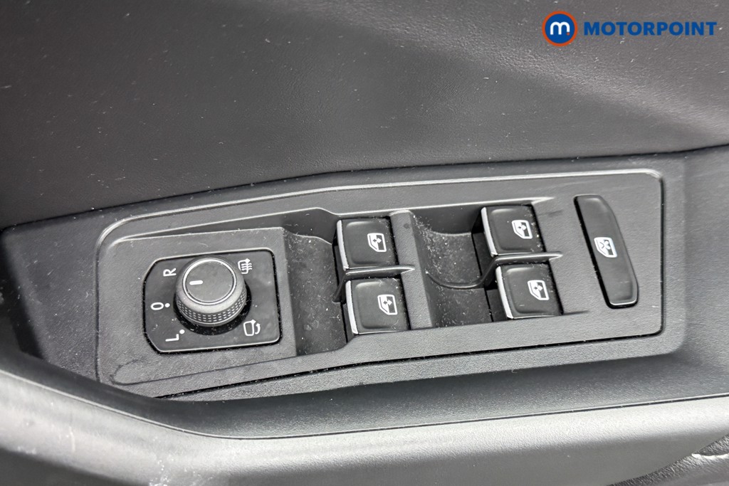 Used Volkswagen T-Roc 2022 for sale - 76362339: Photo 25