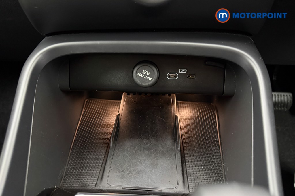 Used Volvo XC40 2023 for sale - 77897398: Photo 17