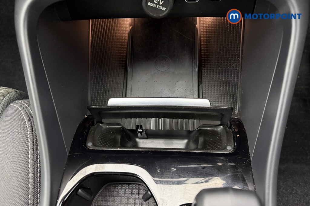 Used Volvo XC40 2023 for sale - 77897398: Photo 18