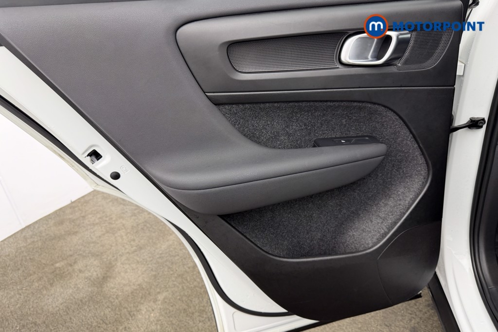 Used Volvo XC40 2023 for sale - 77897398: Photo 39