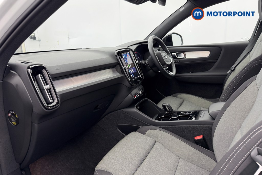 Used Volvo XC40 2023 for sale - 77897398: Photo 41