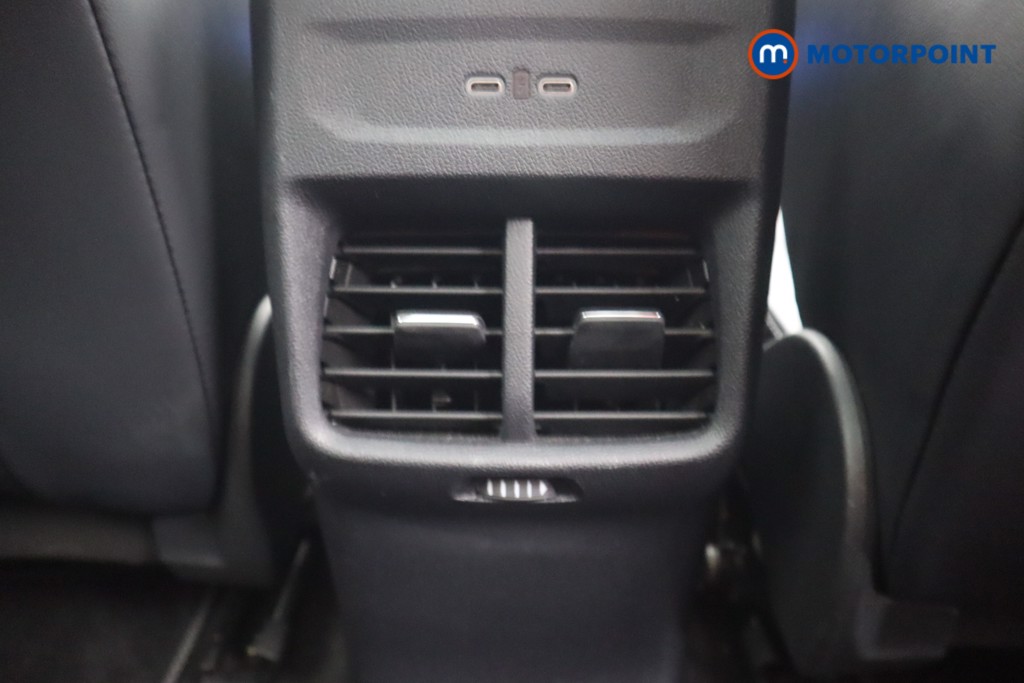 Used Ford Explorer 2024 for sale - 76394699: Photo 29