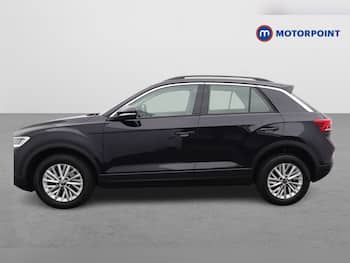 Used Volkswagen T-Roc 2023 for sale - 79639280: Photo