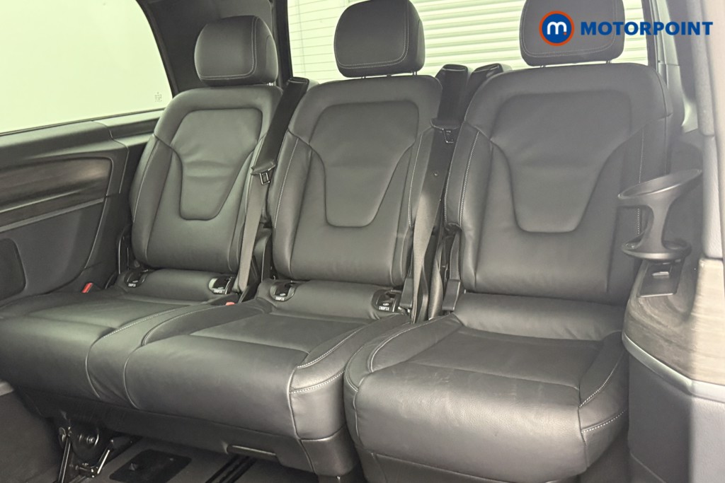 Used Mercedes-Benz V-Class 2024 for sale - 76819530: Photo 33