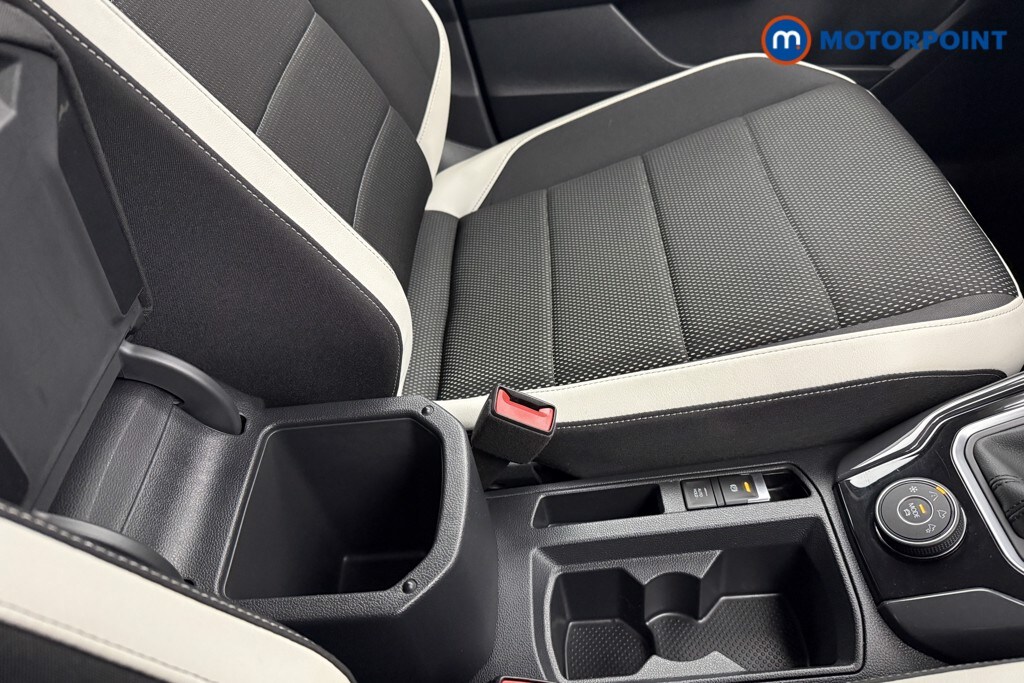 Used Volkswagen T-Roc 2018 for sale - 77404132: Photo 22