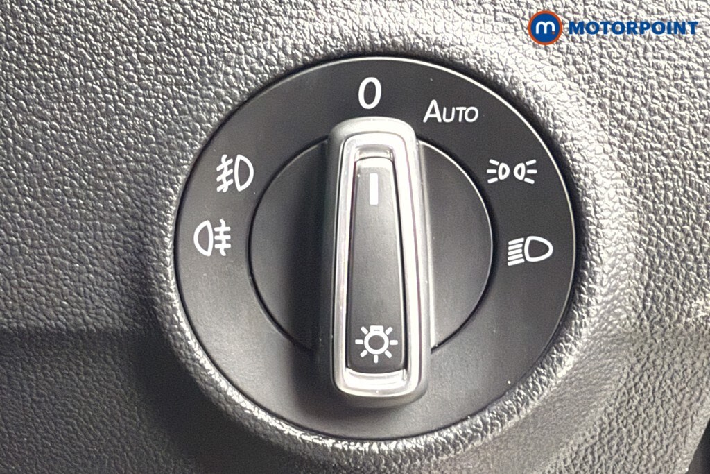 Used Volkswagen T-Roc 2018 for sale - 77404132: Photo 24