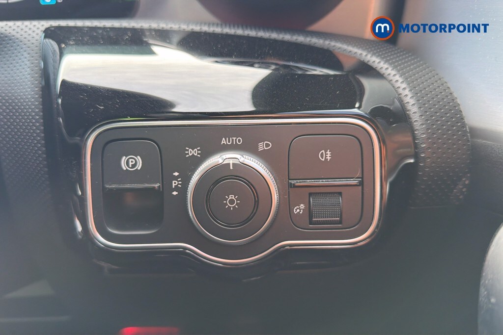 Used Mercedes-Benz A-Class for sale - 77916791: Photo 25