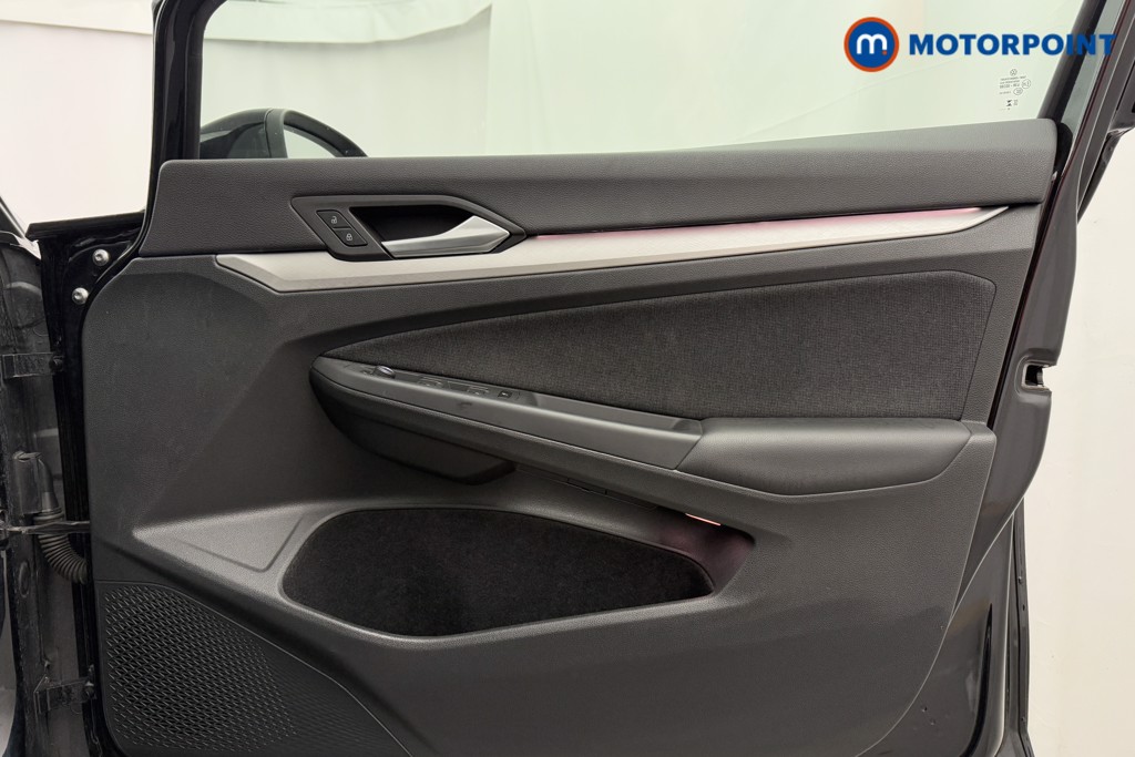 Used Volkswagen Golf 2023 for sale - 76063059: Photo 27