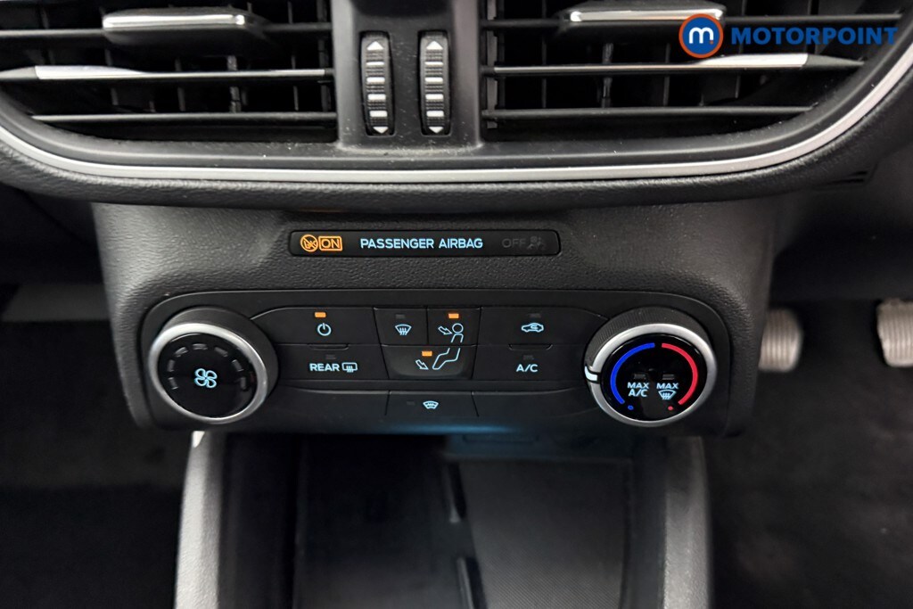 Used Ford Focus 2021 for sale - 76252917: Photo 19