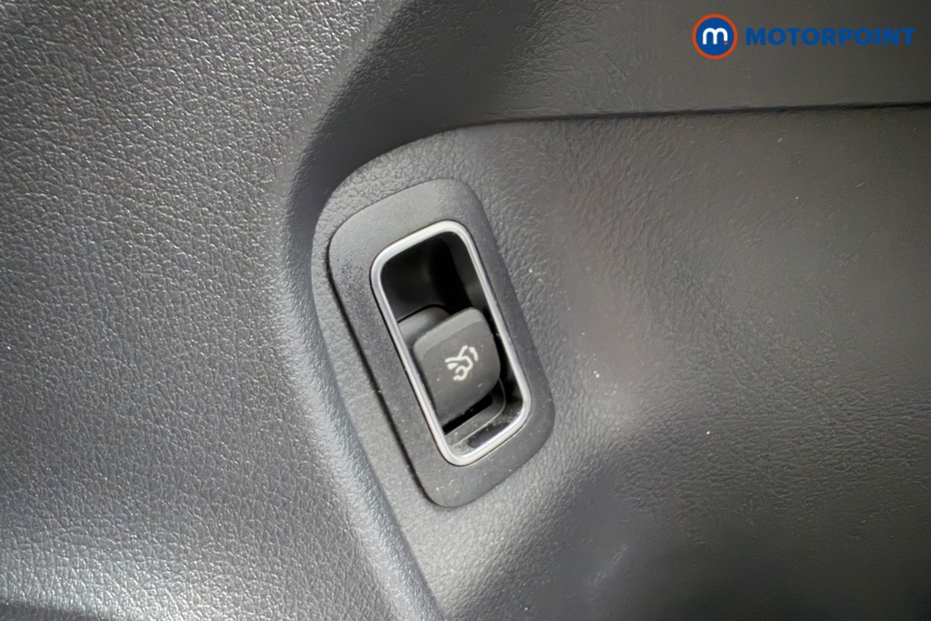 Used Mercedes-Benz CLA 2022 for sale - 76564587: Photo 34