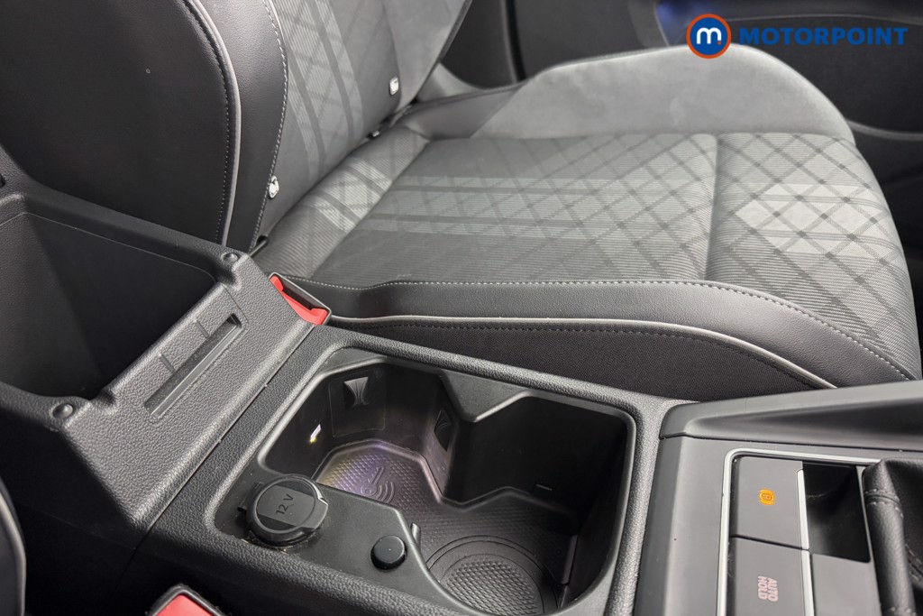 Used Volkswagen Golf 2022 for sale - 77421107: Photo 24