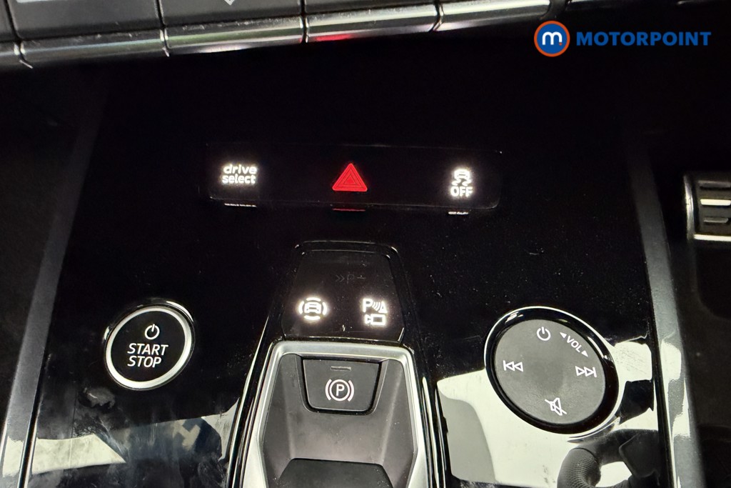 Used Audi Q4 e-tron 2023 for sale - 77259252: Photo 22