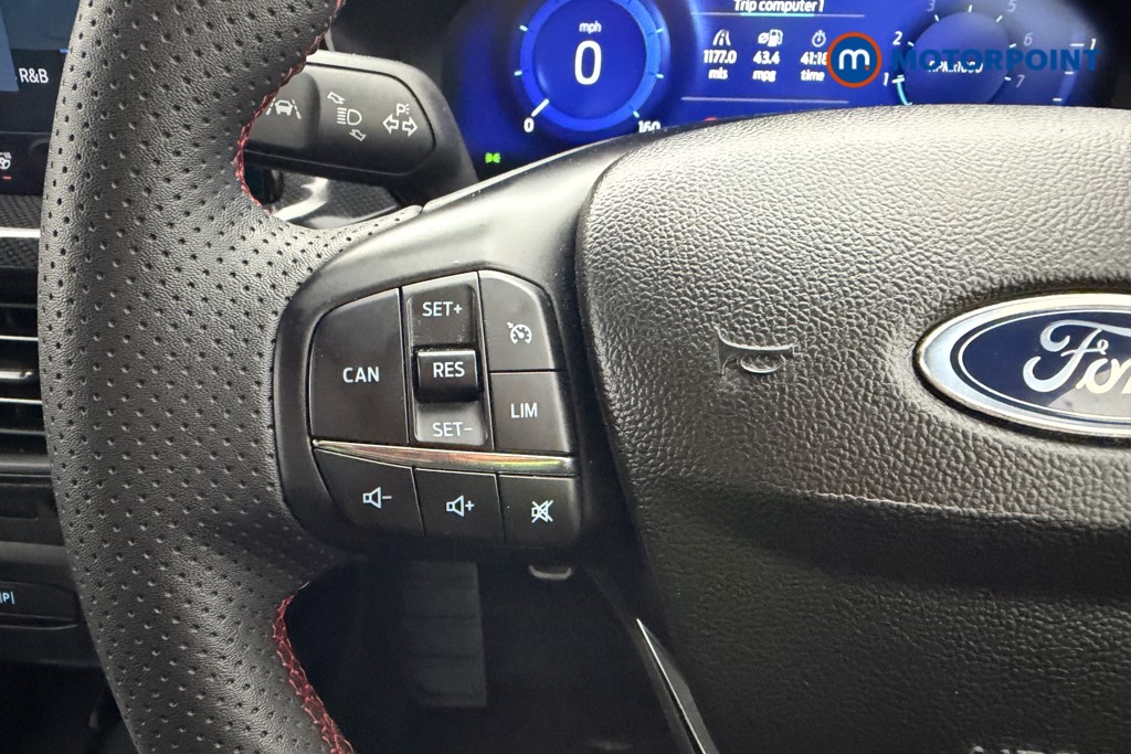 Used Ford Focus 2023 for sale - 77262378: Photo 11