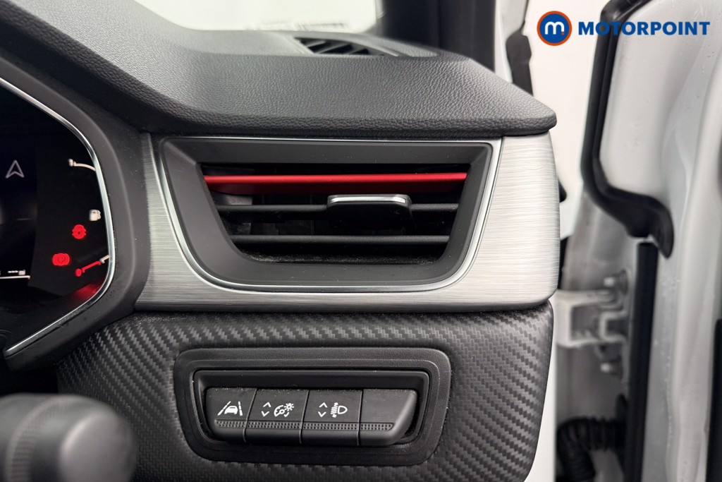 Used Renault Captur 2022 for sale - 77450661: Photo 24