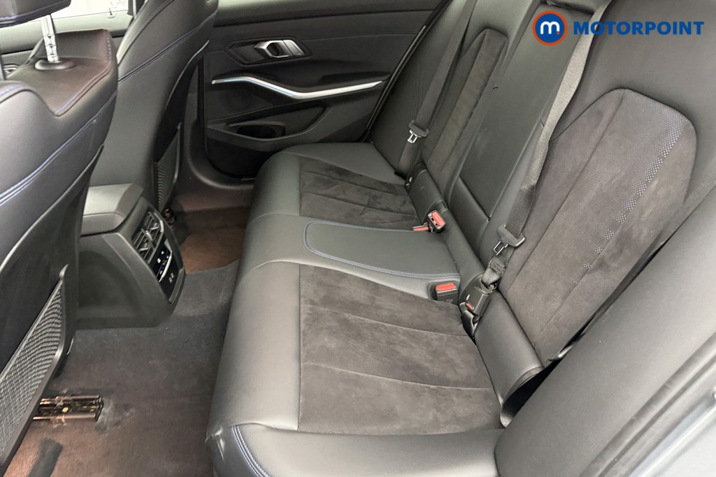 Used BMW 3 Series 2023 for sale - 76428670: Photo 31