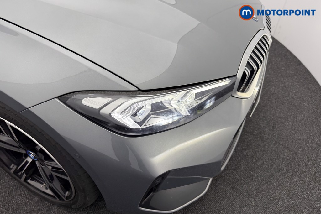 Used BMW 3 Series 2023 for sale - 76428670: Photo 32