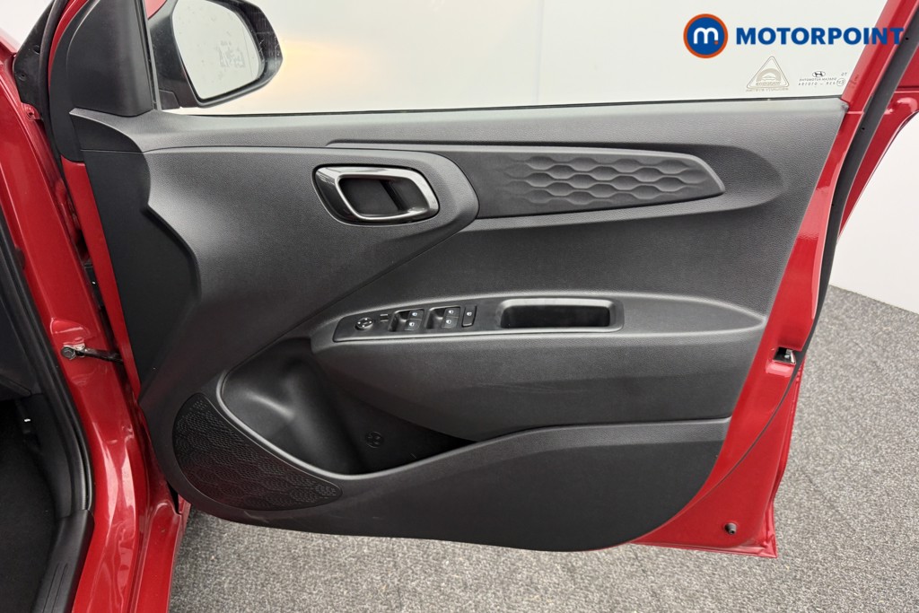 Used Hyundai i10 2024 for sale - 76933710: Photo 24